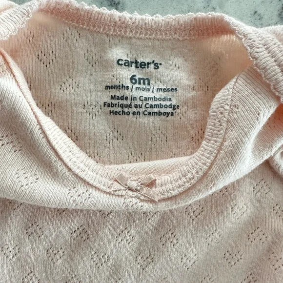 Baby Girl Carter’s bodysuit and jeans - Picture 4 of 9